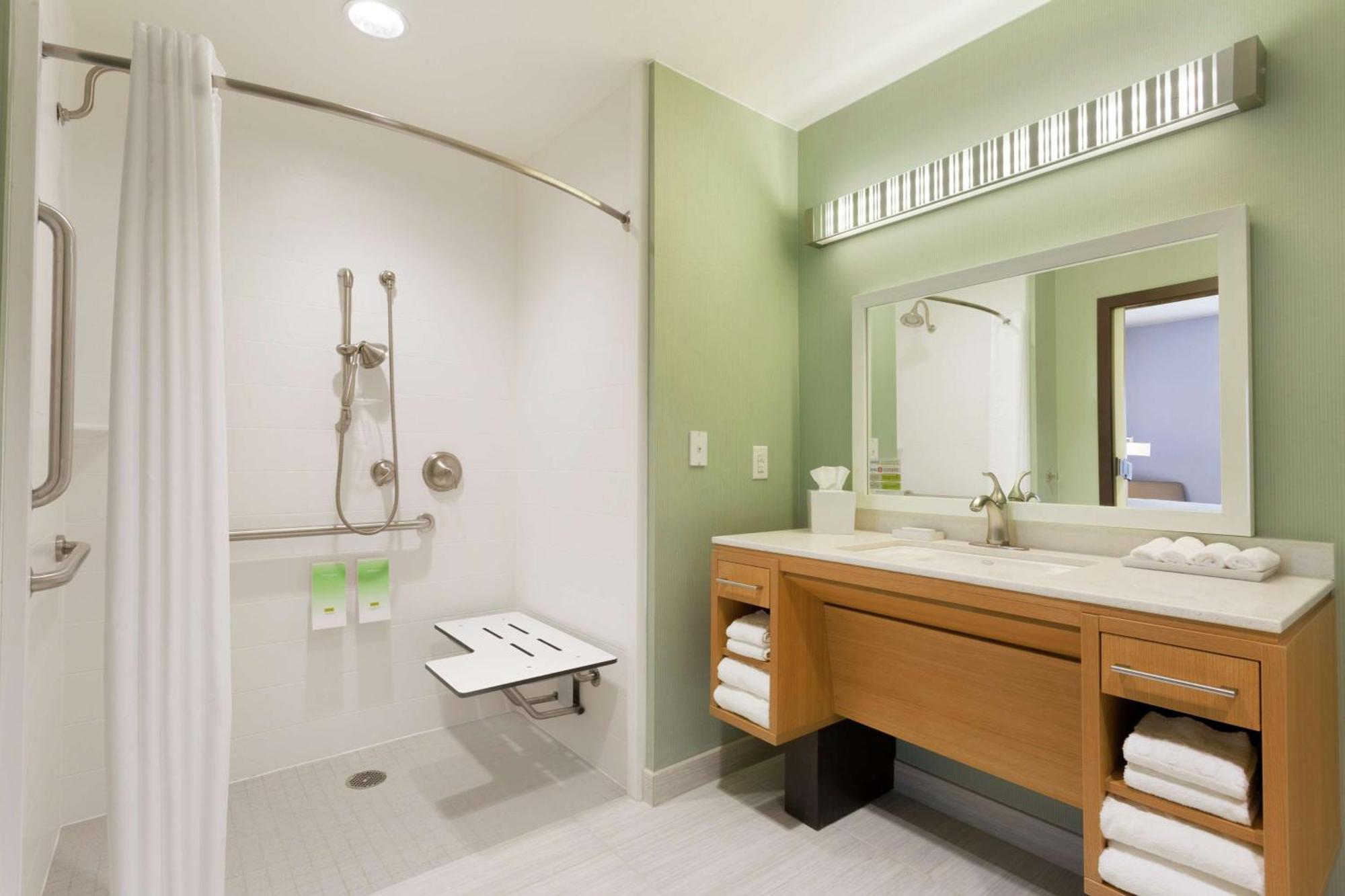 Home2 Suites By Hilton Midland Extérieur photo