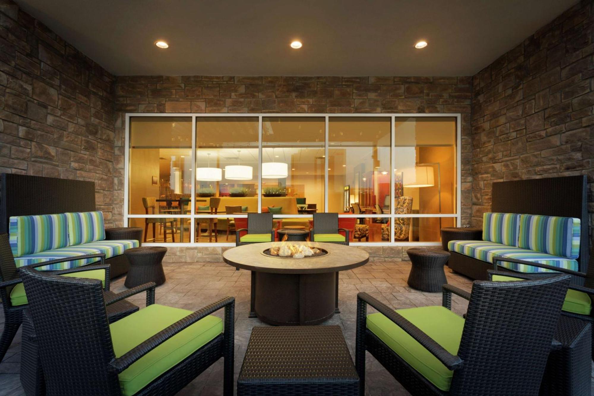 Home2 Suites By Hilton Midland Extérieur photo